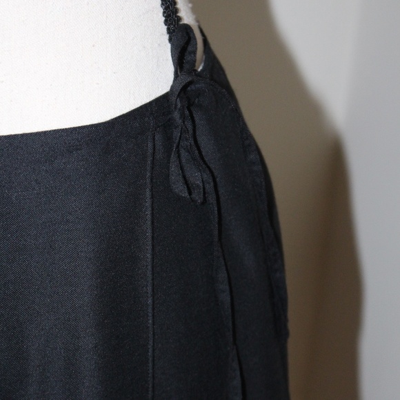 Chelsea Cambell, wrap skirt - Picture 4 of 5